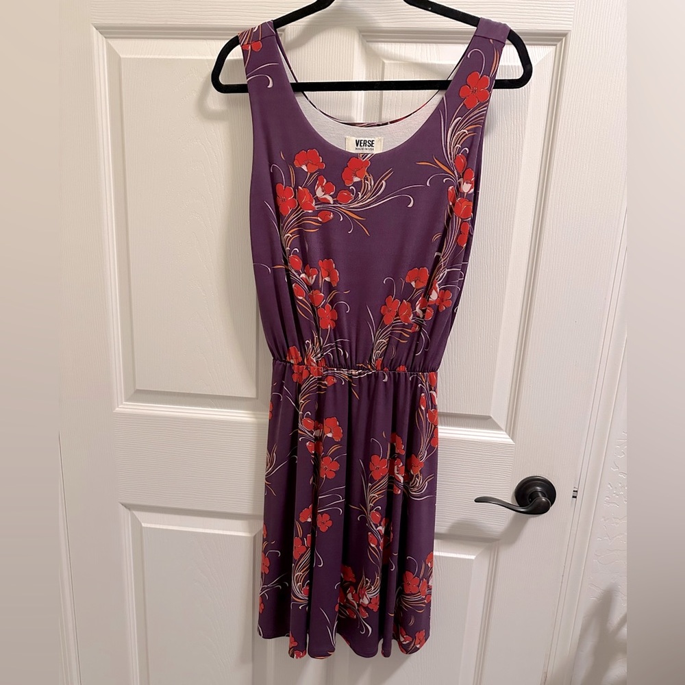 Verse knit dress medium purple and red floral print
